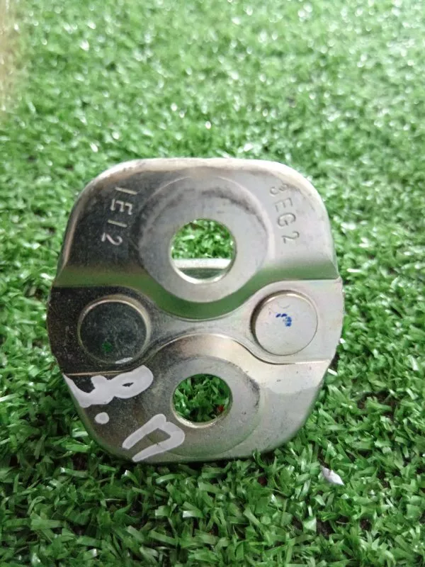 Ответная часть замка двери