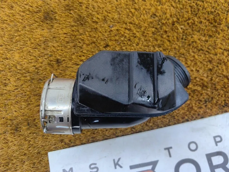 Патрубок интеркулера