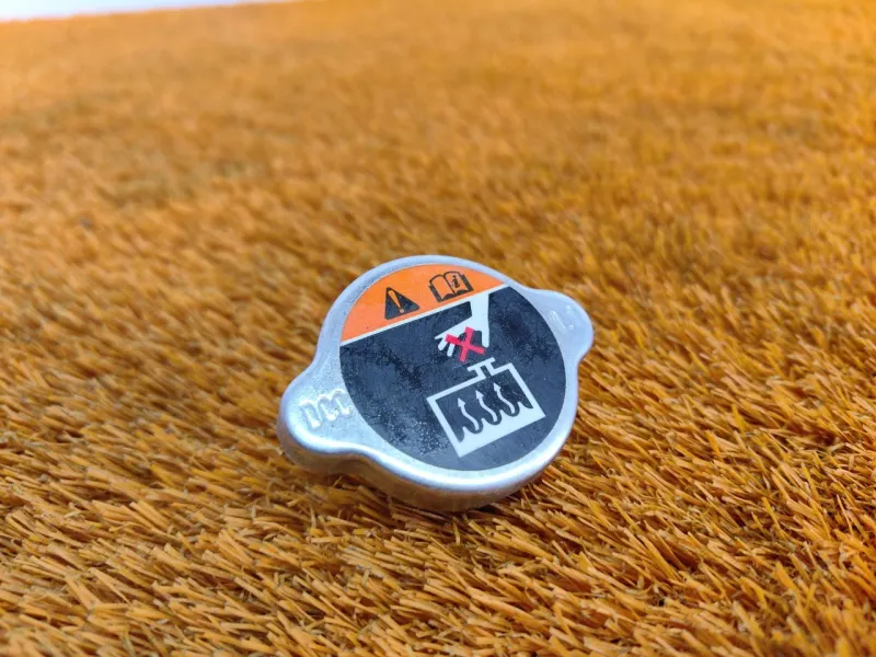 Крышка радиатора охлаждения