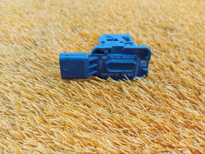 Датчик массового расхода воздуха