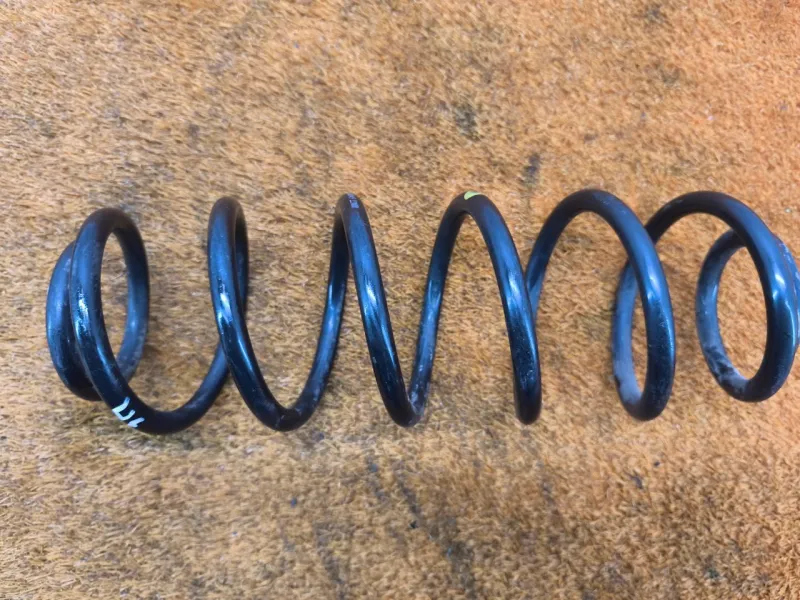 Пружина подвески