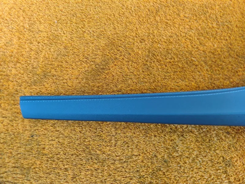 Накладка на торпедо