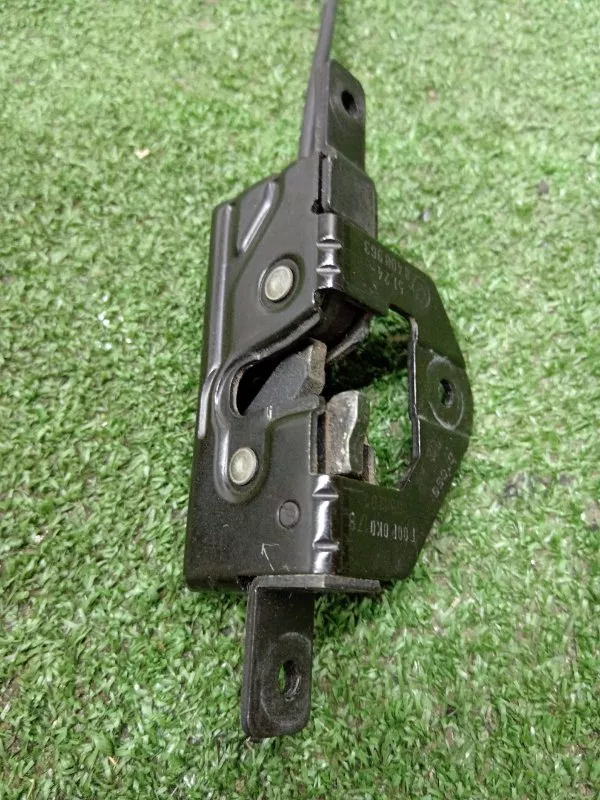 Замок борта