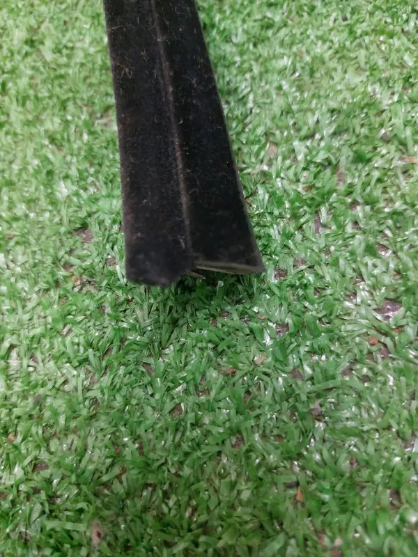 Молдинг стекла