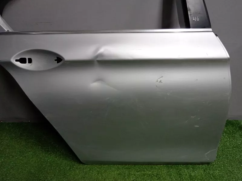 Дверь BMW 5-Series 2011 41007206114 F10, задняя правая