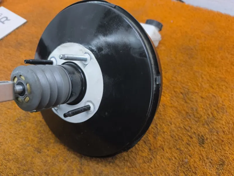 Усилитель тормозов