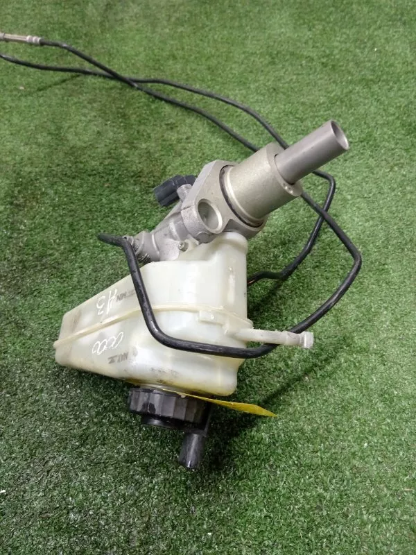 Главный тормозной цилиндр