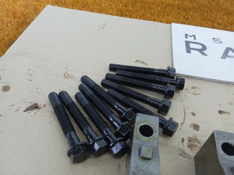 Бугель коленвала