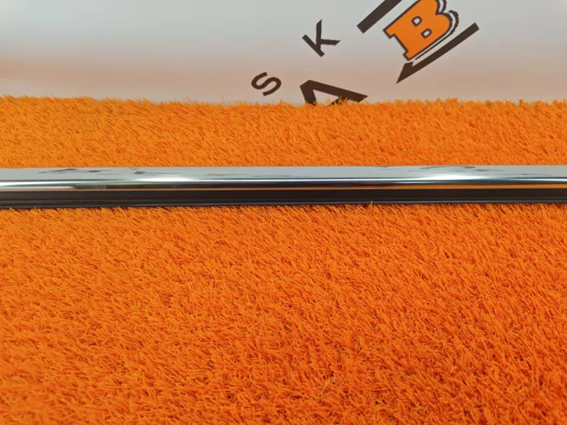 Молдинг стекла