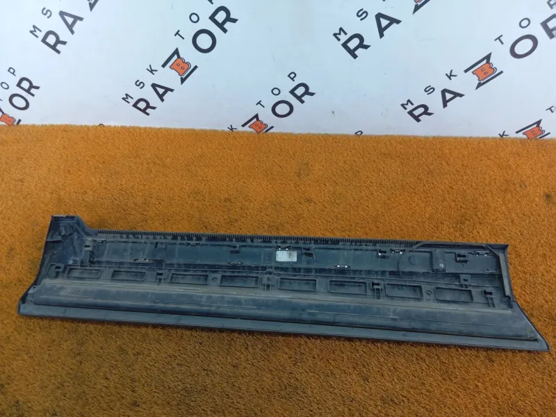 Накладка двери