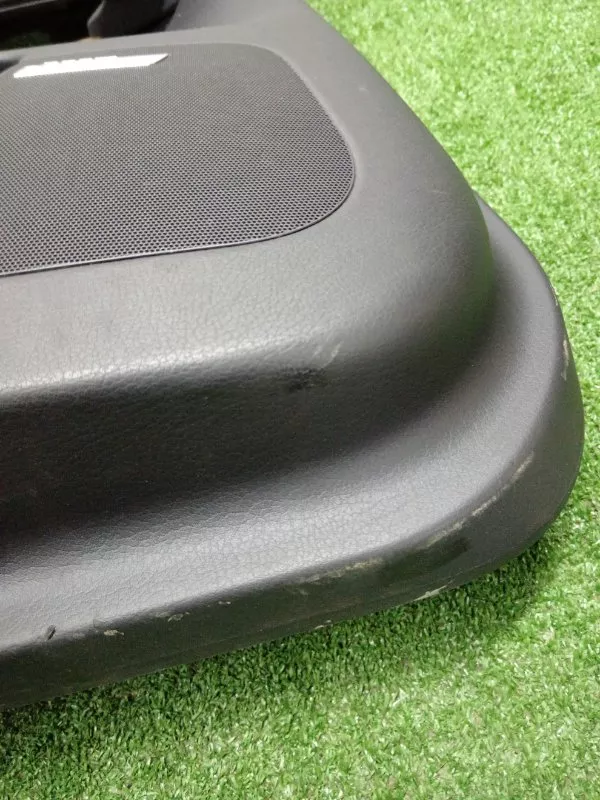 Обшивка двери Audi A6 2006 4F0867305 C6, задняя левая