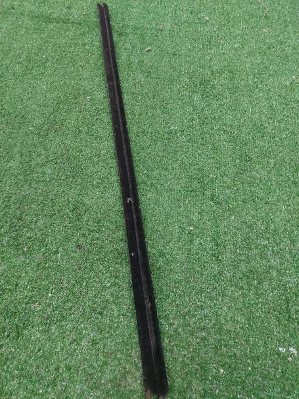 Молдинг стекла