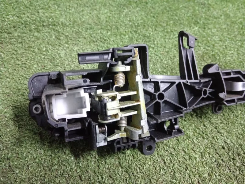 Ручка двери наружняя