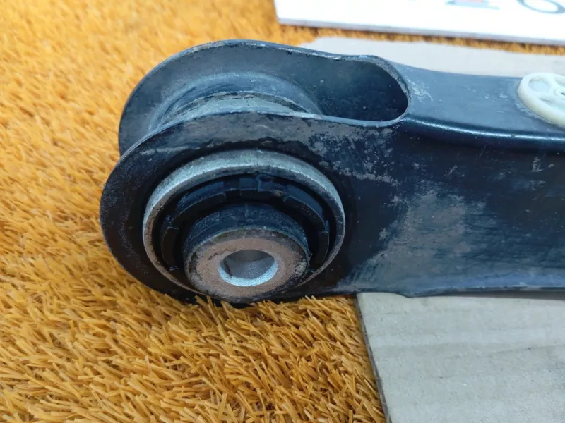 Рычаг подвески