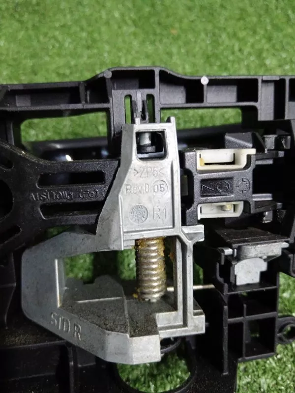 Ручка двери наружняя