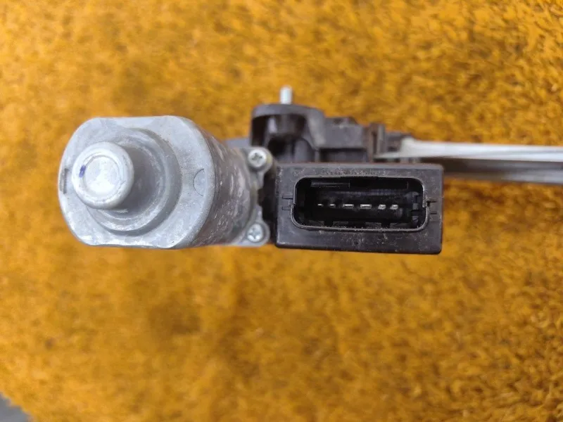 Стеклоподъемник