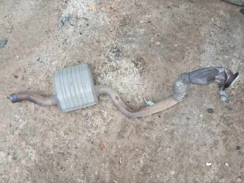 Резонатор глушителя