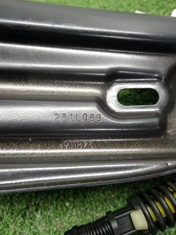 Стеклоподъемник BMW 5-Series 2011 51357182614 F10, задний правый