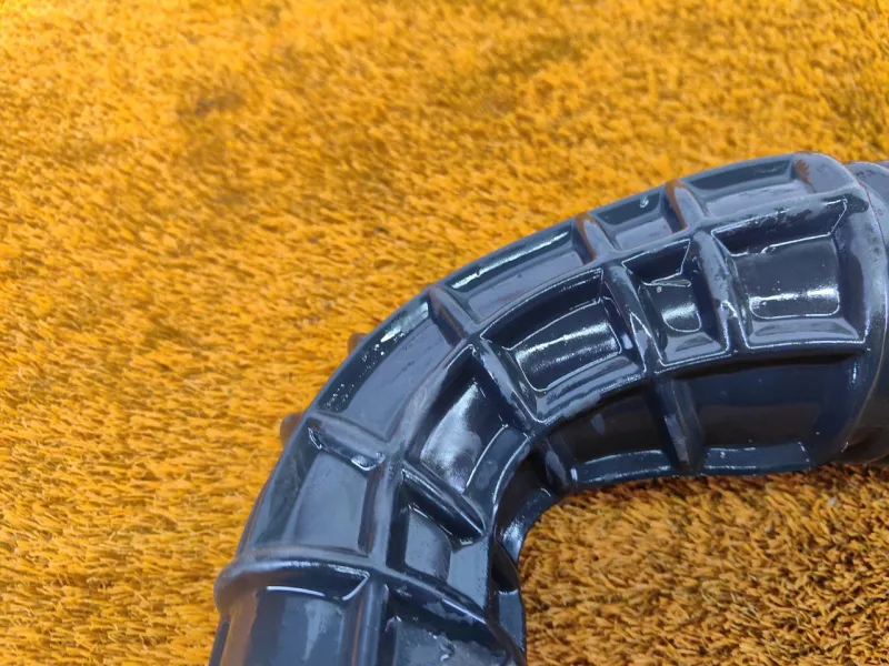 Патрубок воздушного фильтра