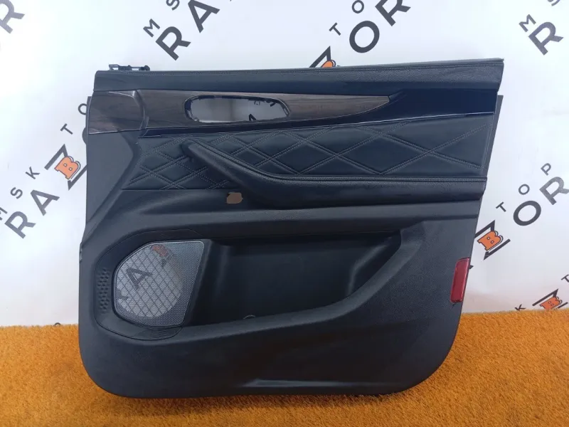 Обшивка двери