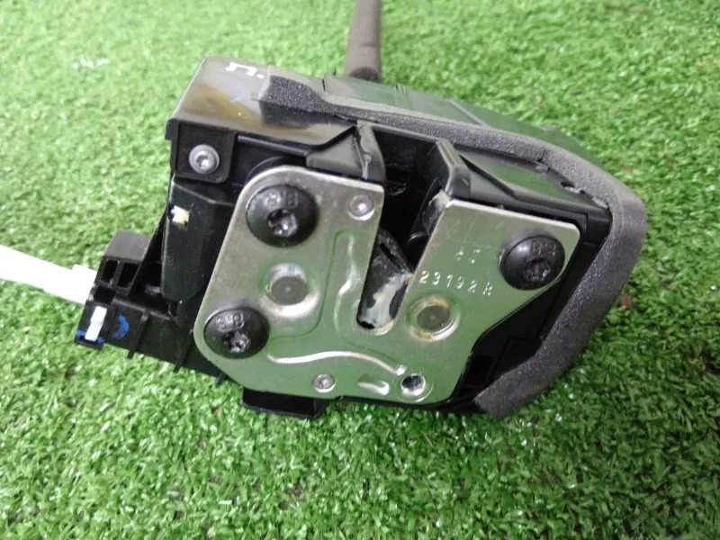 Замок двери