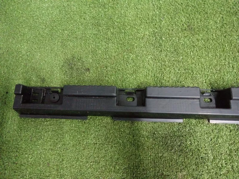 Кронштейн порога