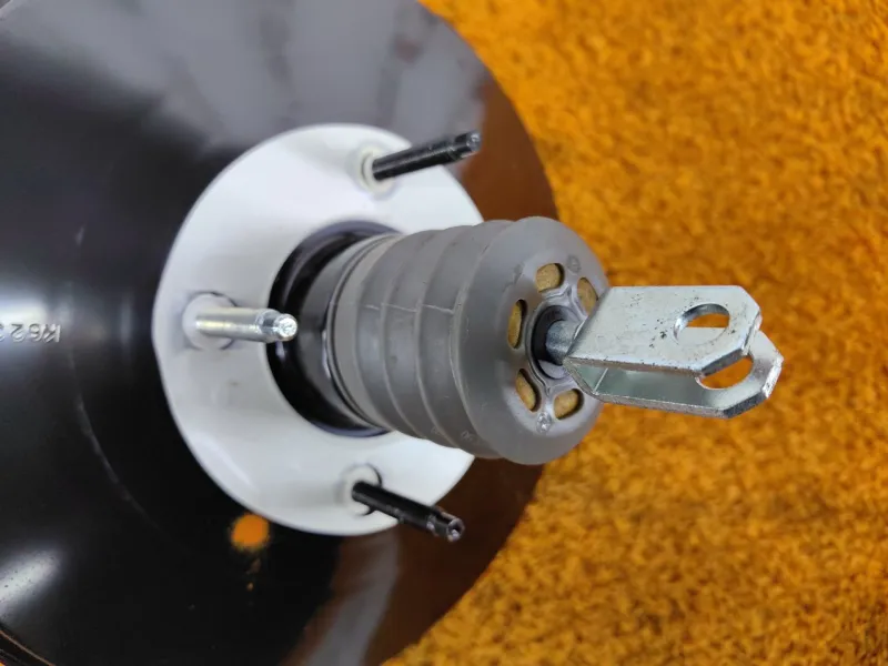 Усилитель тормозов