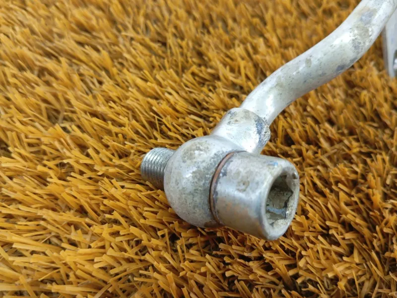 Трубка масляная