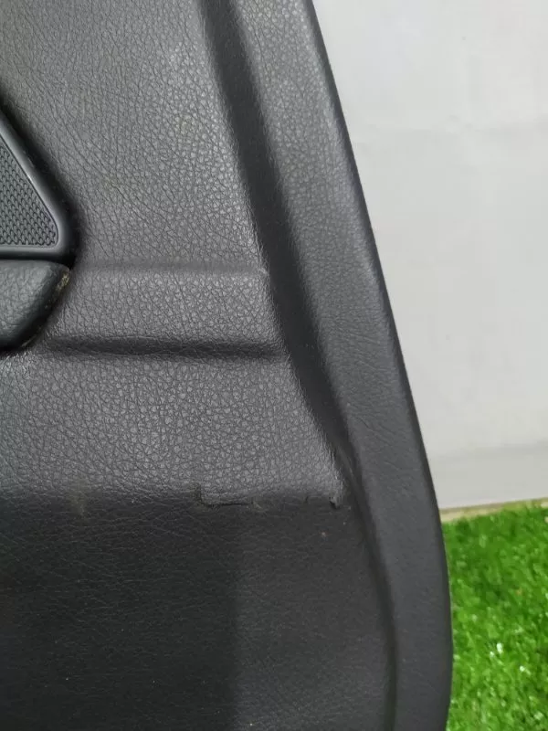 Обшивка двери BMW 5-Series 2011 51417273047 F10, передняя левая