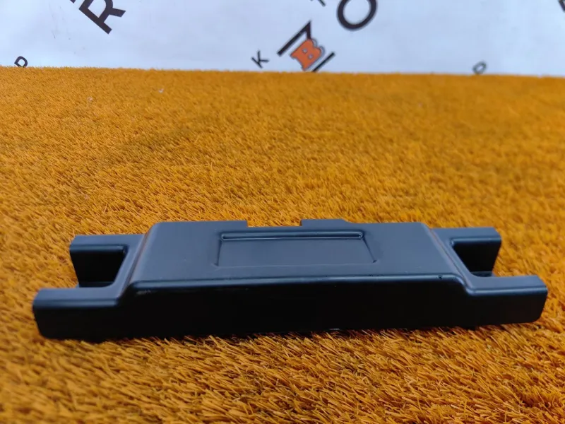 Накладка багажника