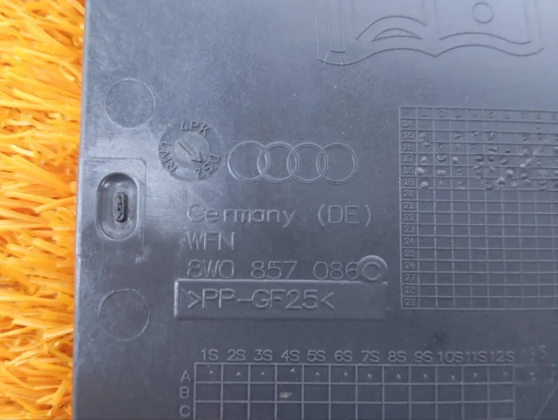 Накладка торпедо