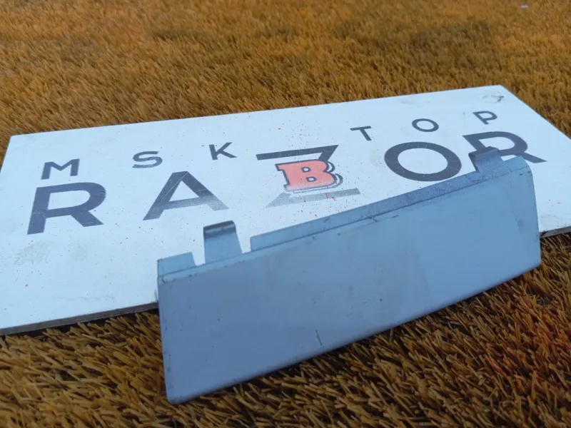 Молдинг бампера