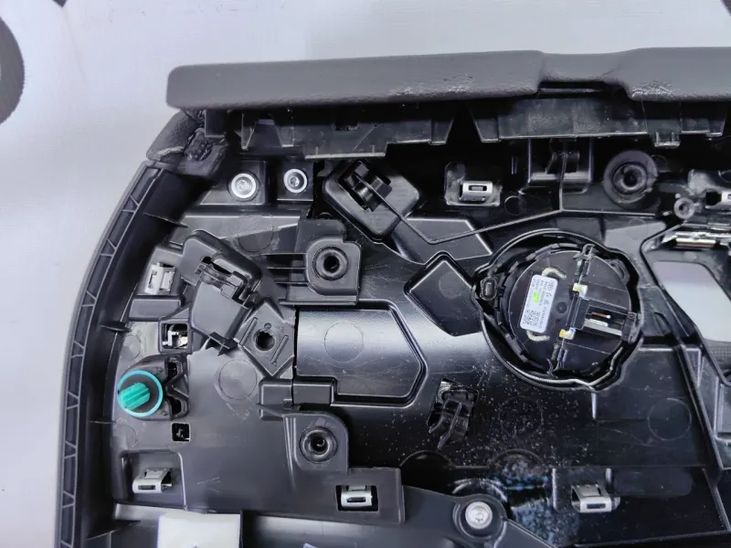 Обшивка двери