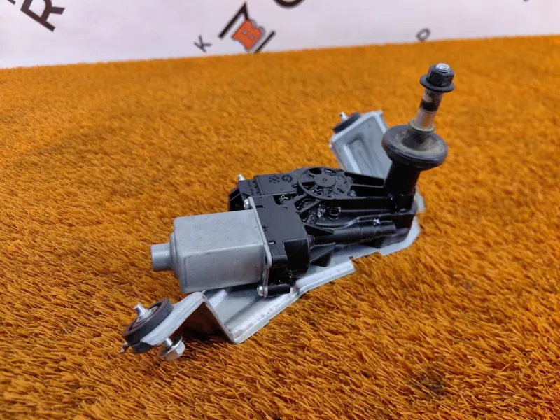 Мотор стеклоочистителя