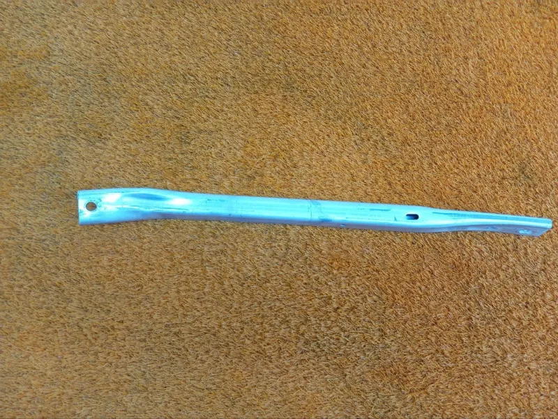 Распорка стоек