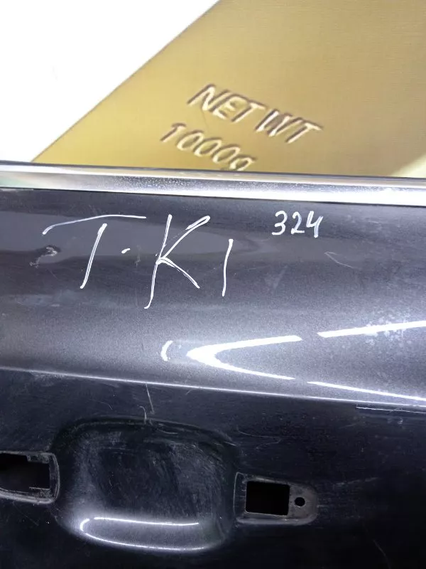 Дверь Audi A4 2008 8K9833052D B8, задняя правая