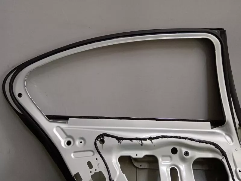 Дверь BMW 5-Series 2011 41007206113 F10, задняя левая