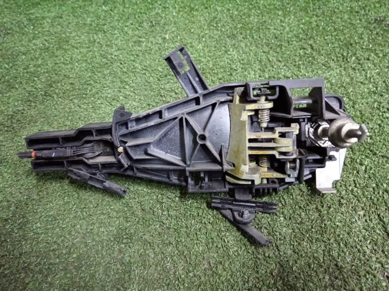 Ручка двери наружняя