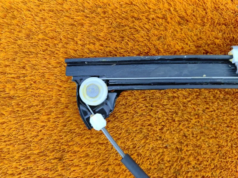 Стеклоподъемник