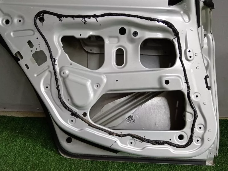 Дверь BMW 5-Series 2011 41007206113 F10, задняя левая