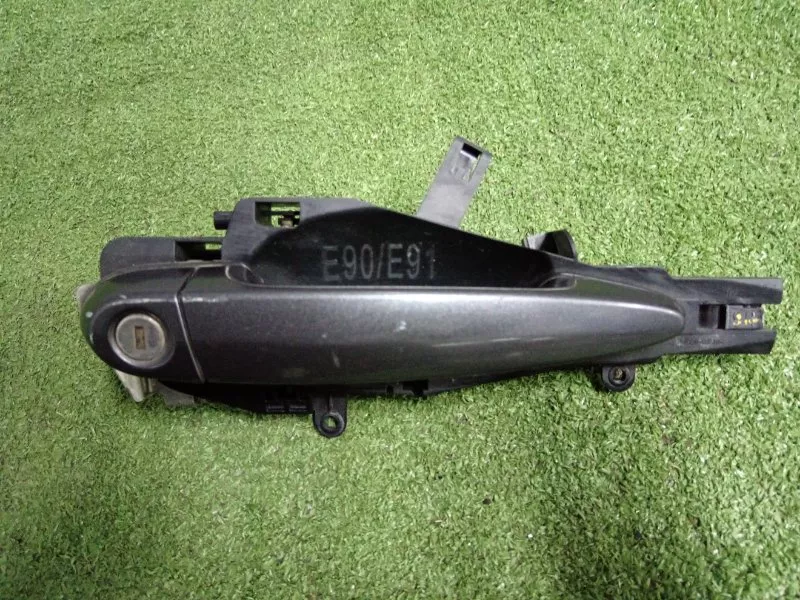 Ручка двери наружняя