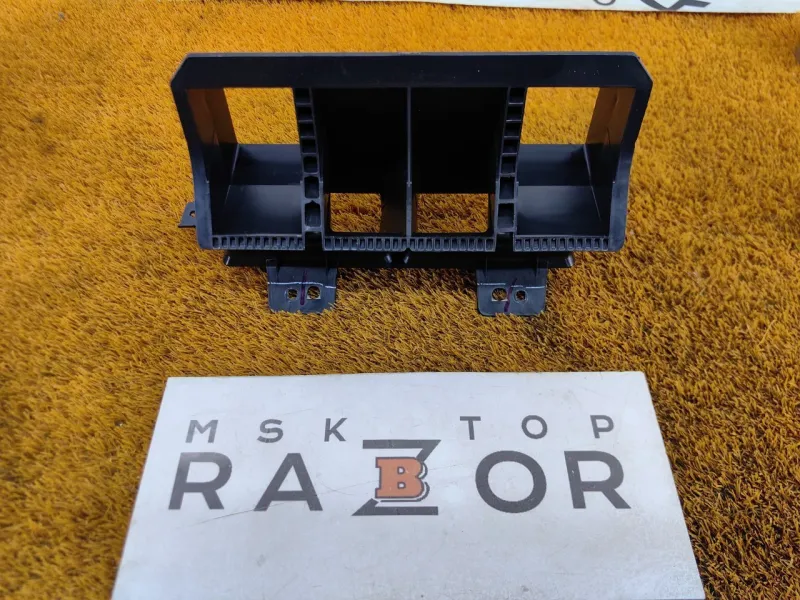 Воздуховод салона