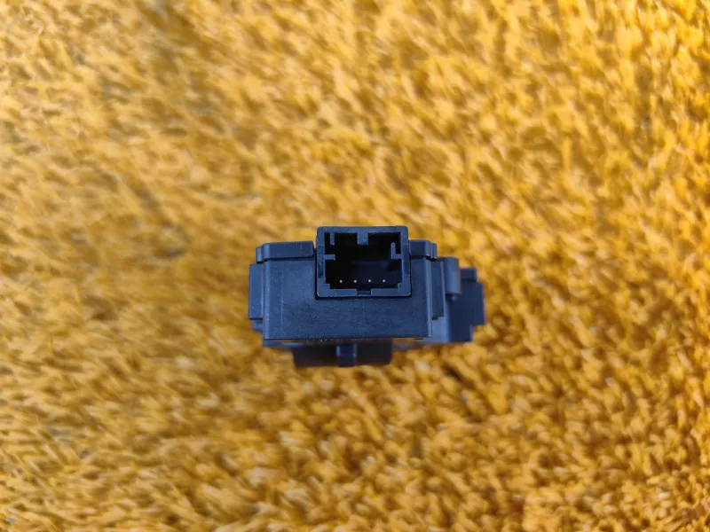 Моторчик заслонки печки