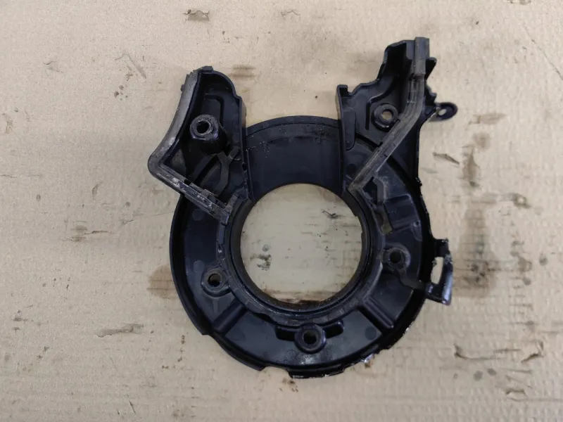 Крышка коленвала