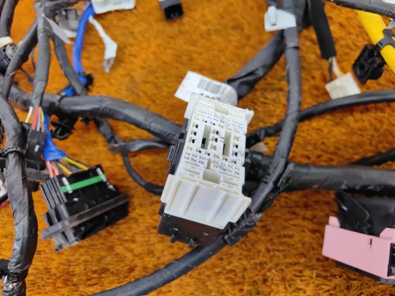 Проводка салона