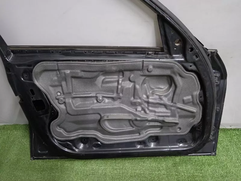 Дверь BMW 3-Series 2007 41007203643 E90, передняя левая