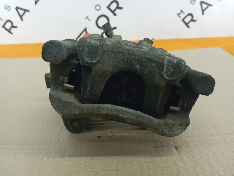 Суппорт Chery Tiggo 4 PRO 2023 204000072AA SQRE4G15C, задний правый