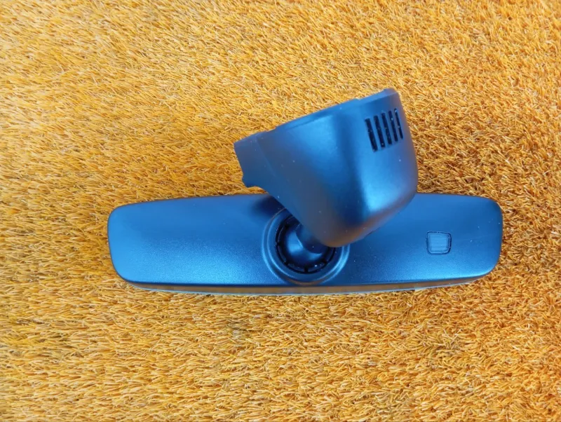 Зеркало заднего вида