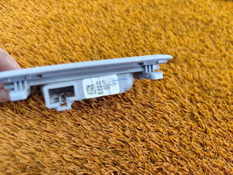 Плафон салона