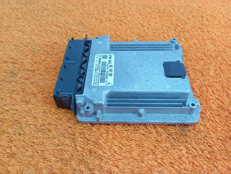 Блок управления двигателем